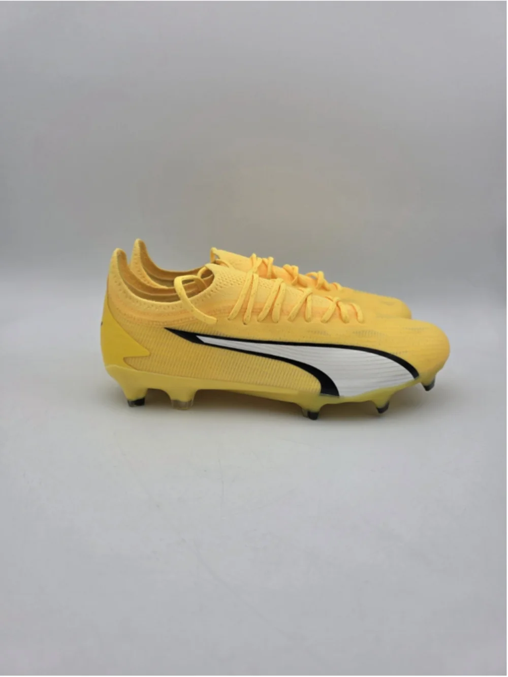 Puma Women’s Ultra Ultimate FG/AG 107507-04 Yellow Blaze Size 6.5